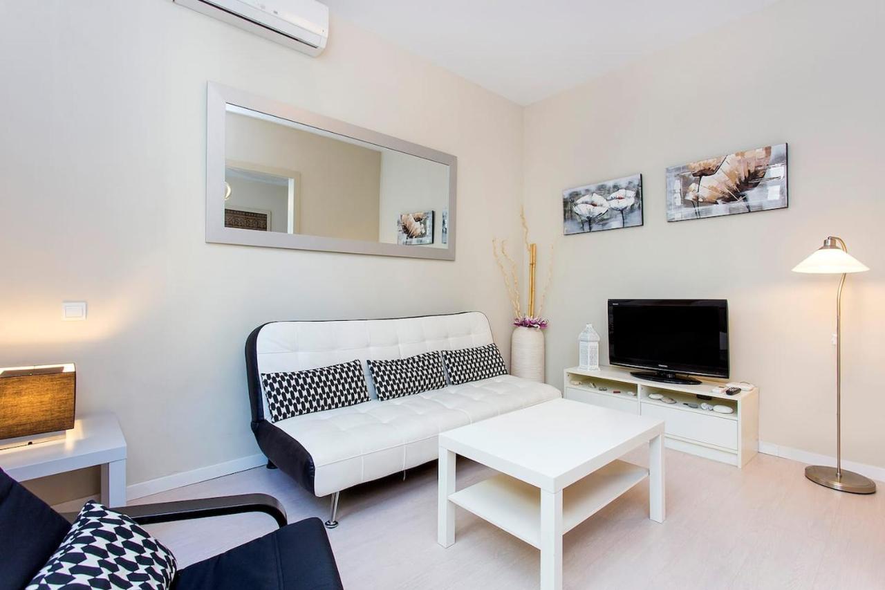 Stay U-Nique Apartments Floridablanca II Barselona Dış mekan fotoğraf