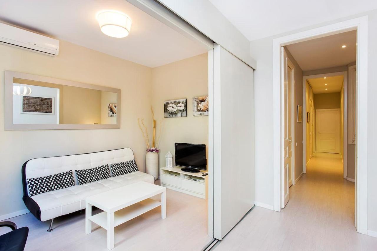 Stay U-Nique Apartments Floridablanca II Barselona Dış mekan fotoğraf