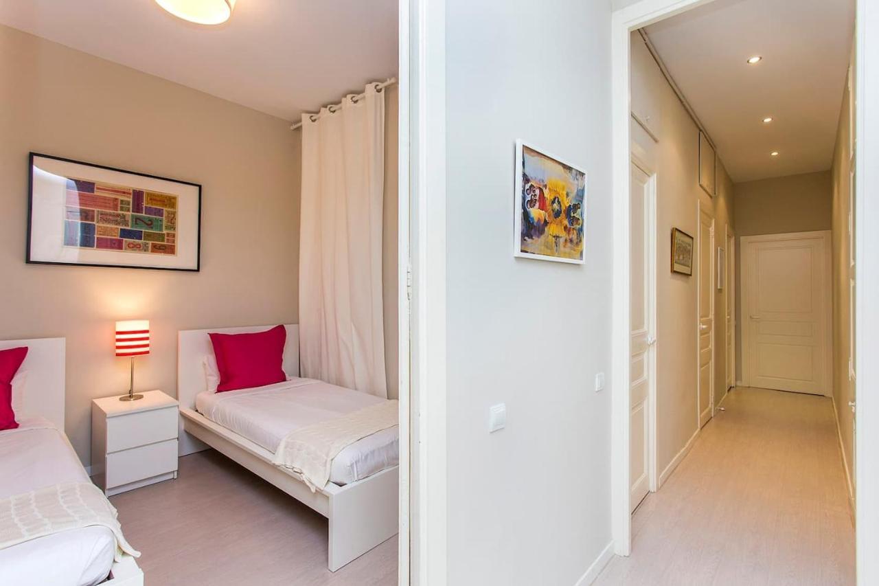 Stay U-Nique Apartments Floridablanca II Barselona Dış mekan fotoğraf